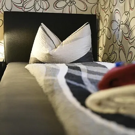 Guest house Zur Linde 3*