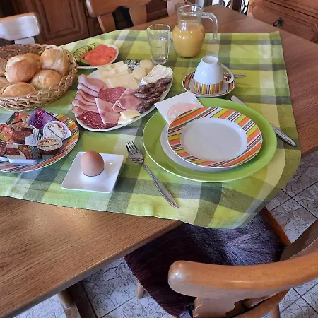 Guest house Zur Linde 3*