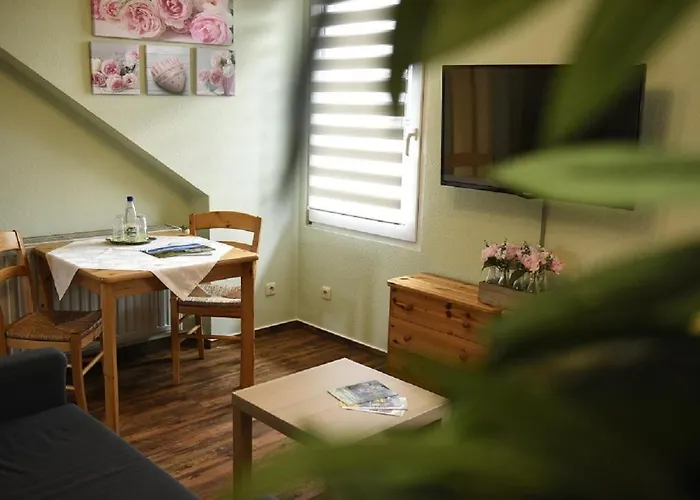 Zur Linde Гостевой дом